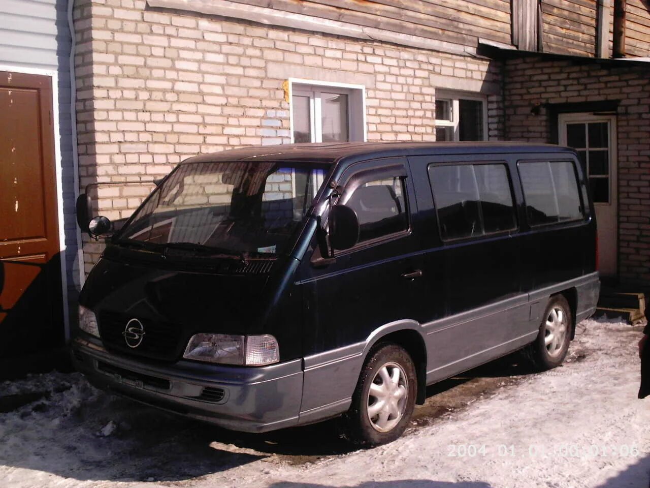 Санг Йонг Истана. Mercedes SSANGYONG Istana. Ссанг енг Истана 1998. SSANGYONG Istana грузовая. Санг енг истана купить