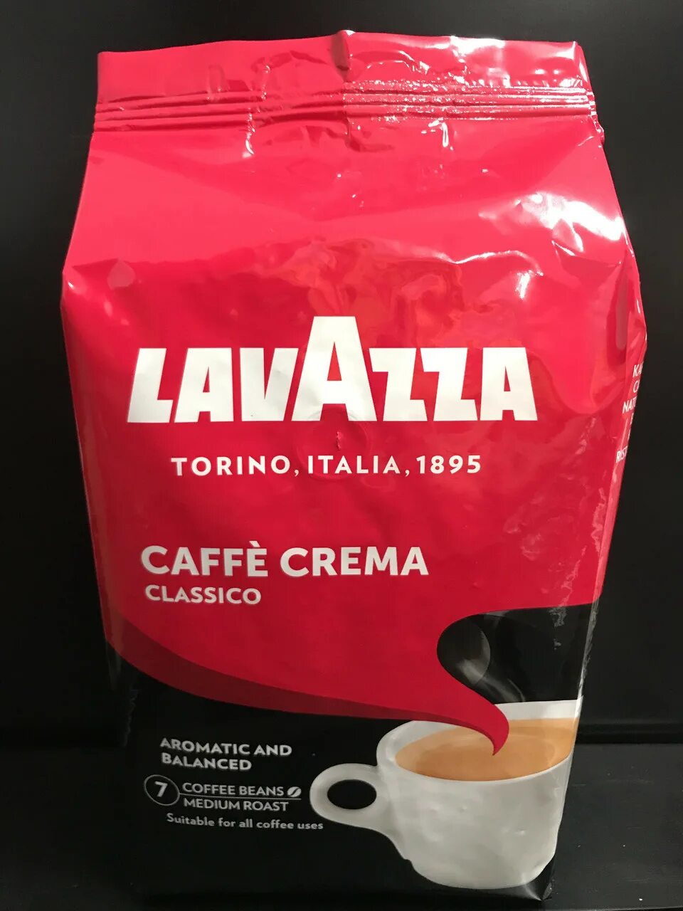 Кофе в зернах 1 кг lavazza crema. Кофе Лавацца в зёрнах Caffe crema Classico. Украинский кофе.