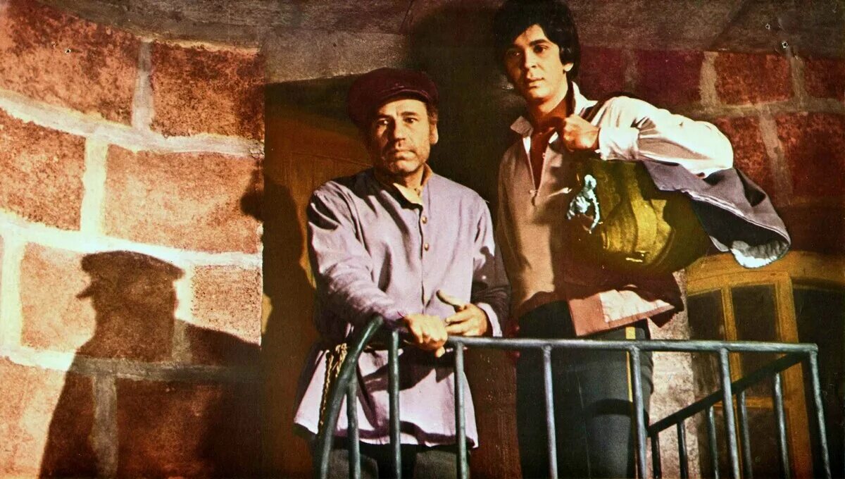 12 стульев 1971 никулин. 12 стульев фильм захаров. Золотухин 12 стульев. Двенадцать стульев (фильм, 1970). 12 стульев дата выхода.