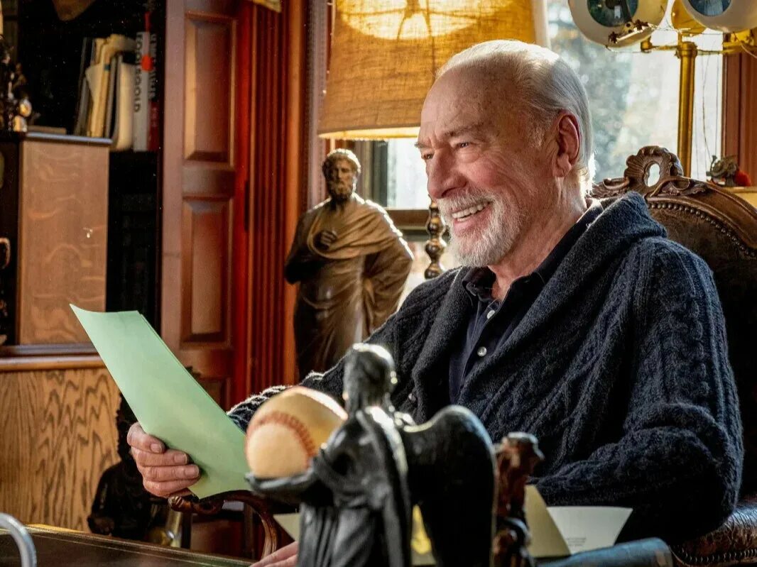 Завещание харлана достать ножи. Завещание харлана достать ножи. Детектив на ножах. Завещание харлана достать ножи. Завещание харлана достать ножи.