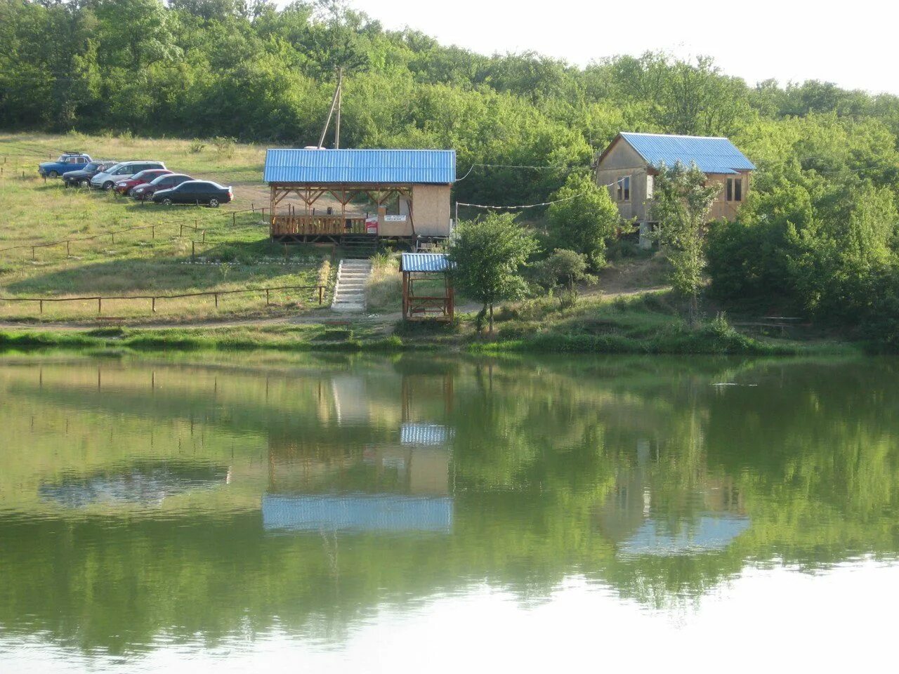 Клевое место 2024. Клевое место Бахчисарайский район село Плотинное. Рыбацкая деревня клёвое место Бахчисарайский район. Плотинное клевое место. Рыбалка в Плотинном Бахчисарайский район.