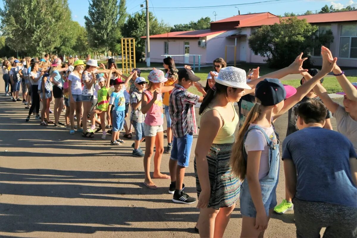 Лагерь Гагарина Камышин. Лагерь Гагарина Заводоуковск. Лагерь дол Гагарина в Марий Эл. Дол им. ю.а. Гагарина Камчатка.