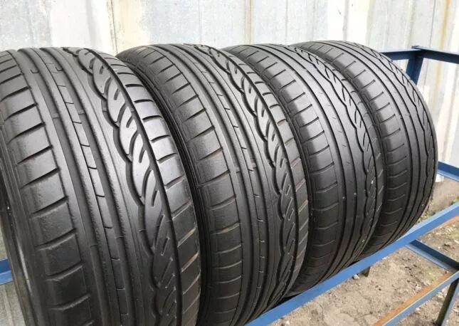 Sp sport 01. Шины летние Данлоп 225/55/17. Dunlop 225 55 17 лето. Шина Данлоп 225 55 r17 лето SP Sport. Резина 225/55 r17.