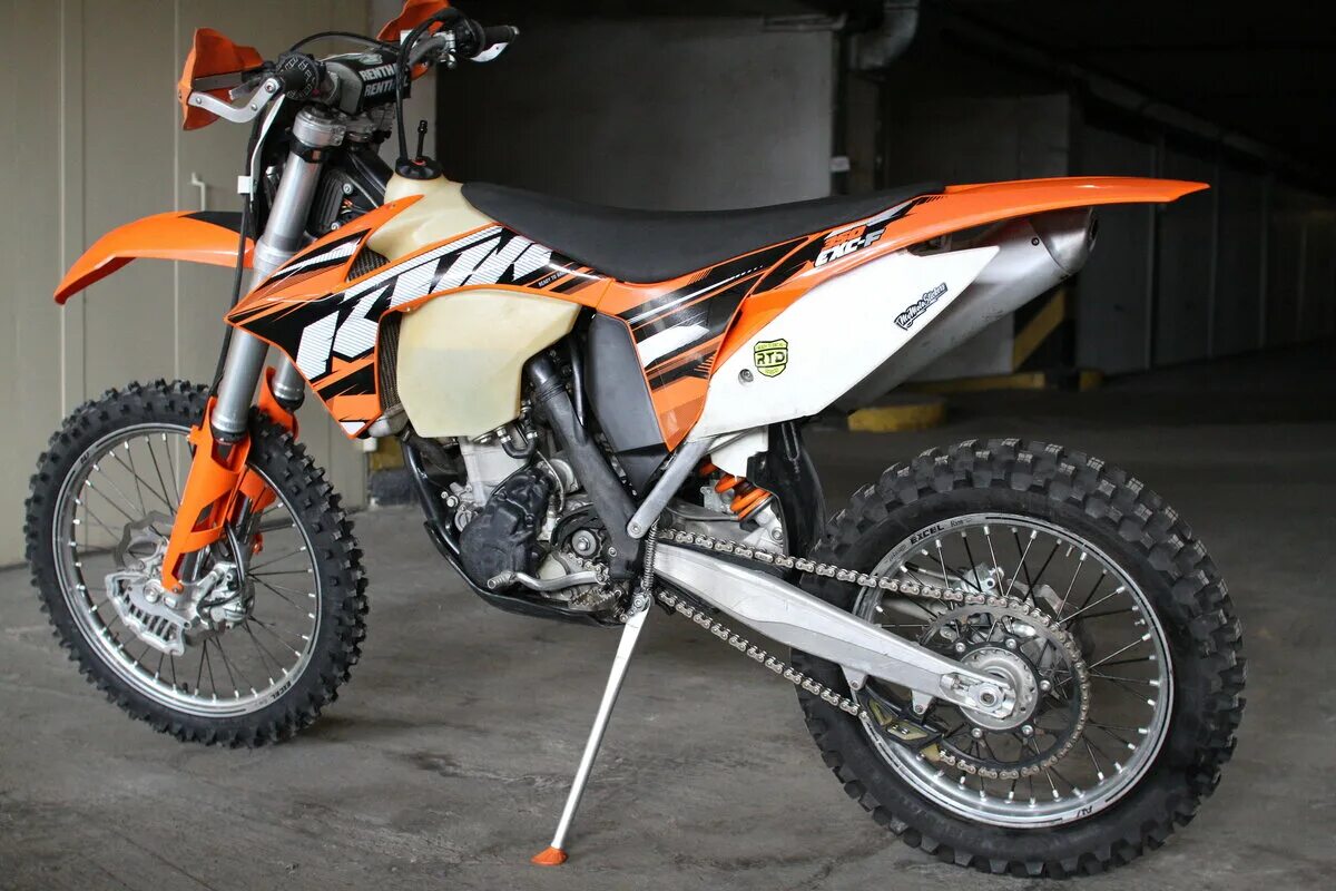 эндуро 350 кубов. ктм 350 эндуро. Beta 350 4t эндуро wels. Ktm ax-f 250 2013. ктм exc 350 f 2023.