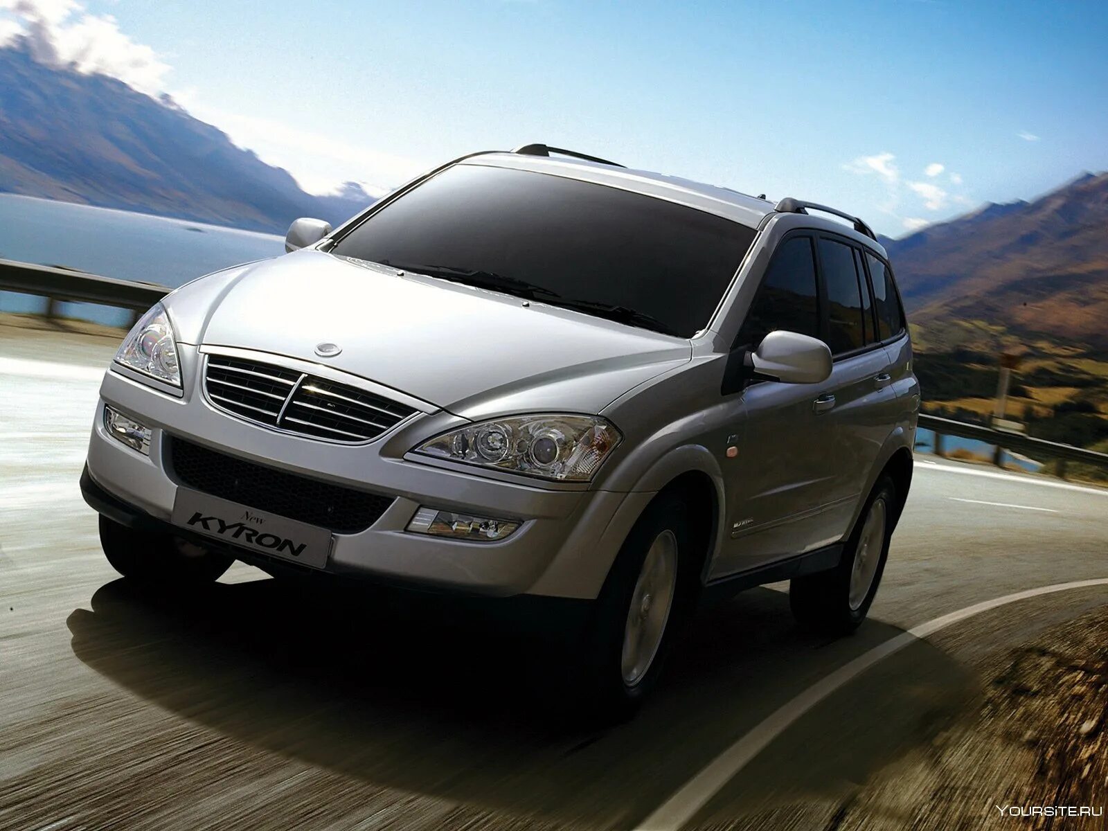 Авто санг йонг. SSANGYONG Kyron. Санг ёнг Кайрон. SSANGYONG Kyron 2015. SSANGYONG Kyron 2013.