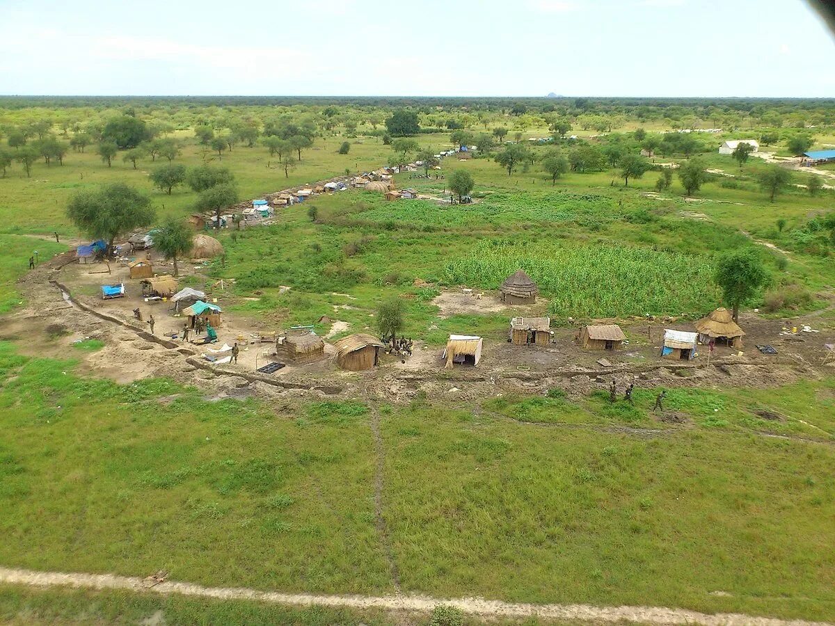 Языков деревня. Рамсель город. Бор Южный Судан города. Канал Джонглей в Южном Судане. Рамсель Южный Судан.