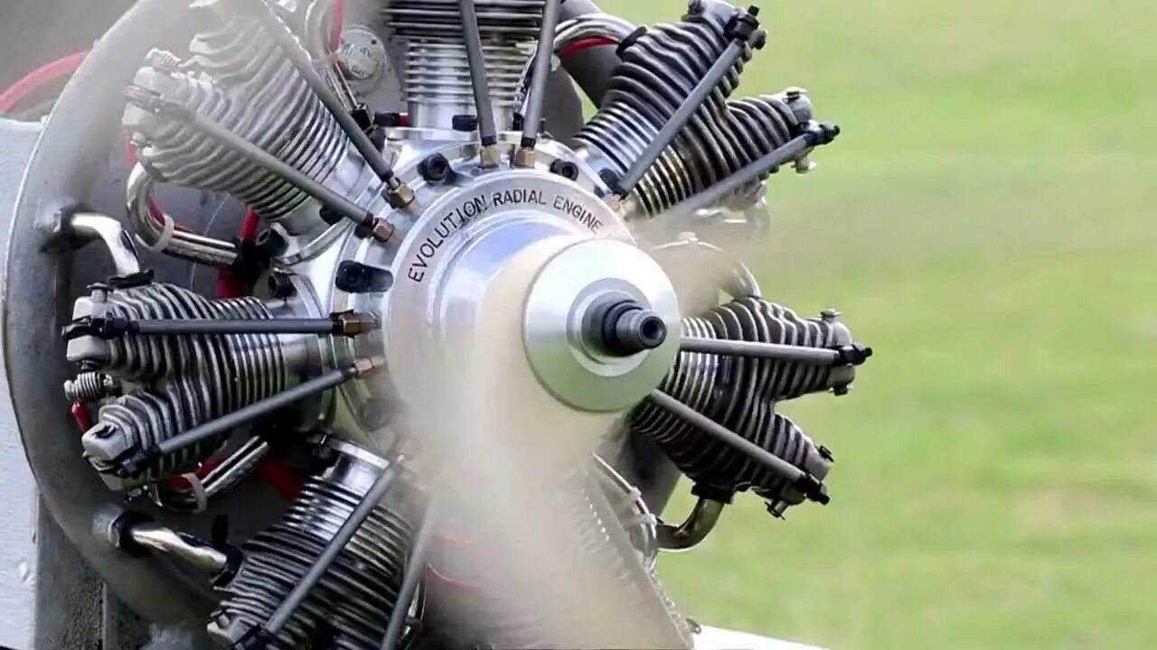 Двигатель центробежный купить. Wright r-3350. Radial aircraft engine 125сс. Радиальный авиамодельный двигатель ums 125 СС. Ums 5-55 Radial engine.