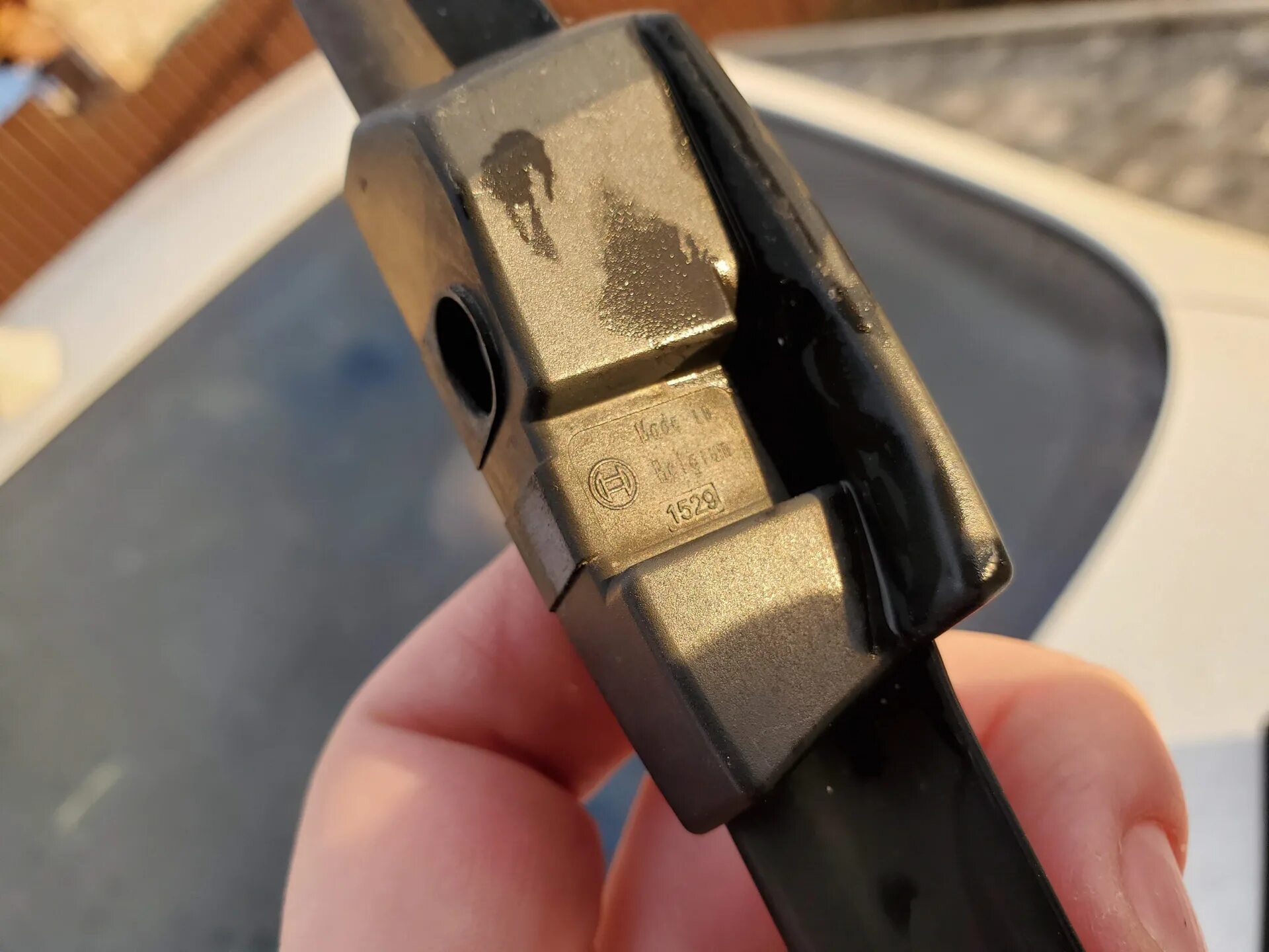 Trico efb6518l. Denso df-030. Как поменять щетки на бмв. Denso flat df-011. Denso df-108.