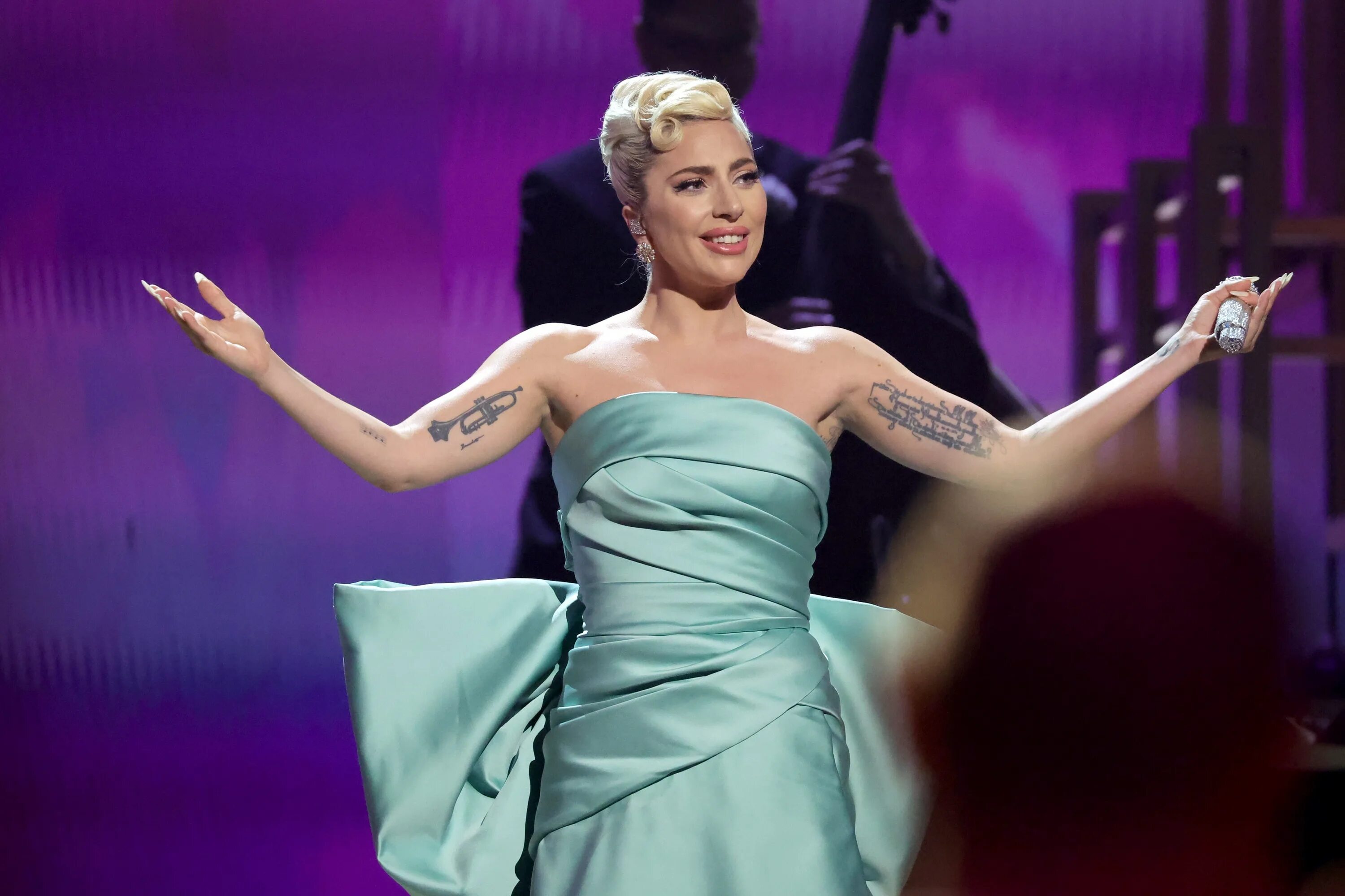 Lady gaga 2016. Lady gaga super bowl 2017. Lady gaga. Гага олимпийские игры. Гага джексон.