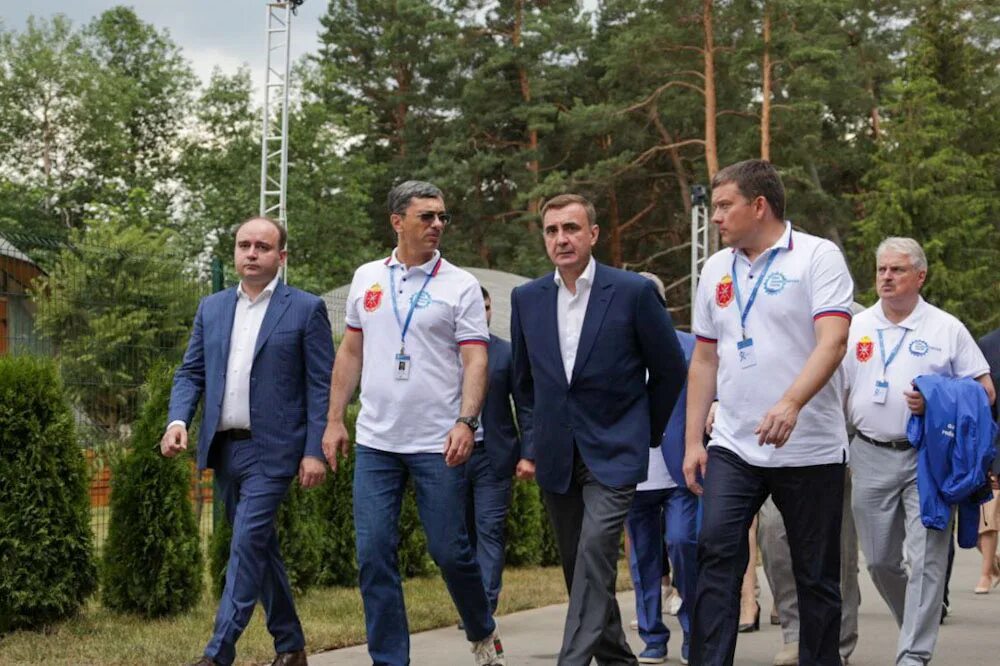 Форум инженеры будущего 2025 тула. Волобуев ростех. инженеры будущего 2025. инженеры будущего 2025.