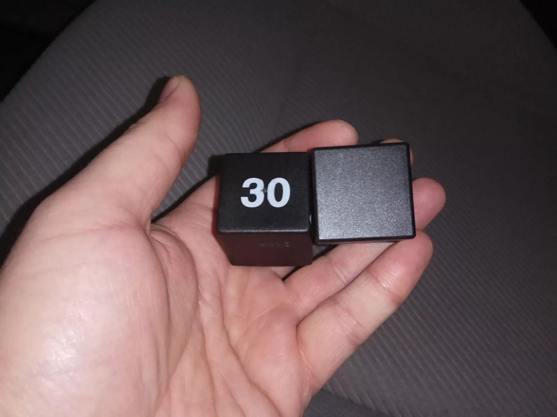 Реле 30 ауди 80. Реле номер 30 ауди 80 б4. Реле 30 ауди 80. Реле номер 30 ауди 80 б4. Реле 30 ауди 80.