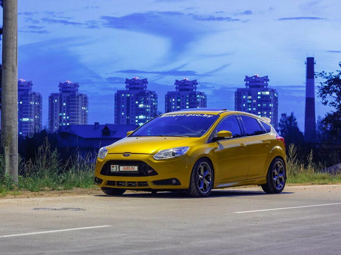 Форд фокус 3 производитель. Ford Focus 3 St. Ford Focus St 2012. Ford Focus 3 St 2012. Ford Focus 3 St 2013.