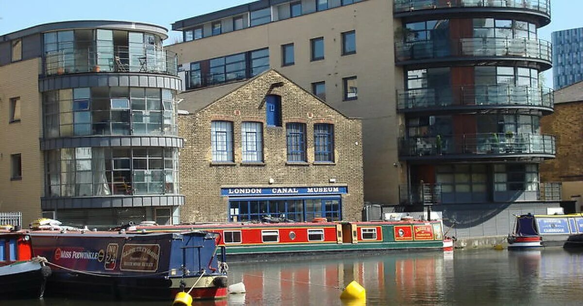 London canal Museum. Каналы Лондона. Музей канал. Искусственный канал Лондон.