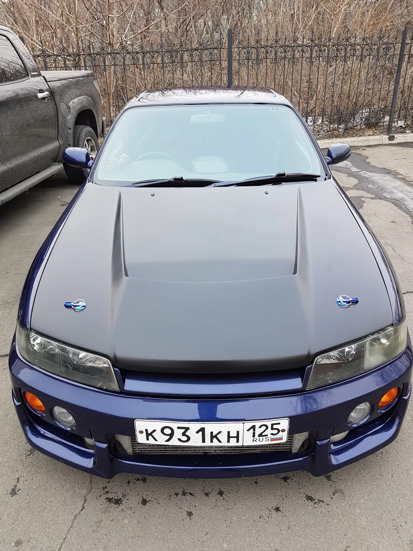 Капот ниссан скайлайн 34. Капот nissan skyline r33. Капот nissan skyline r33. Скайлайн 34 капот зтюн. Капот ниссан скайлайн 33.