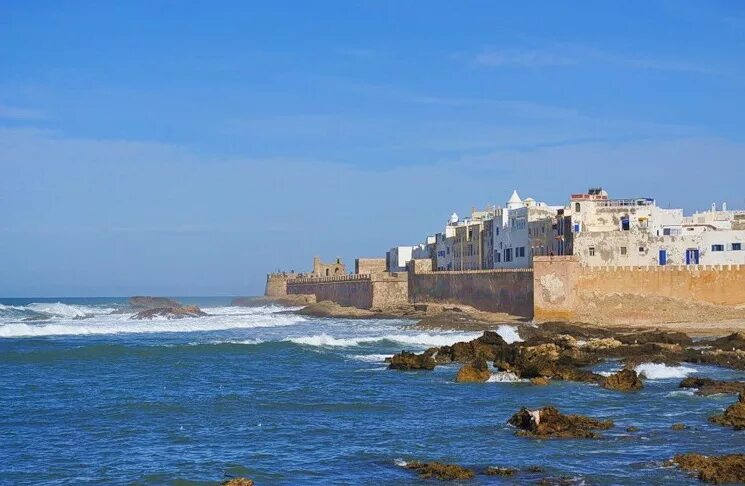 Город эс. Крепость ЭС-Сувейра Марокко. Город Эссуэйра Марокко. Океан Марокко в Эссуэйра,. Эссуэйра Марокко пляжи.