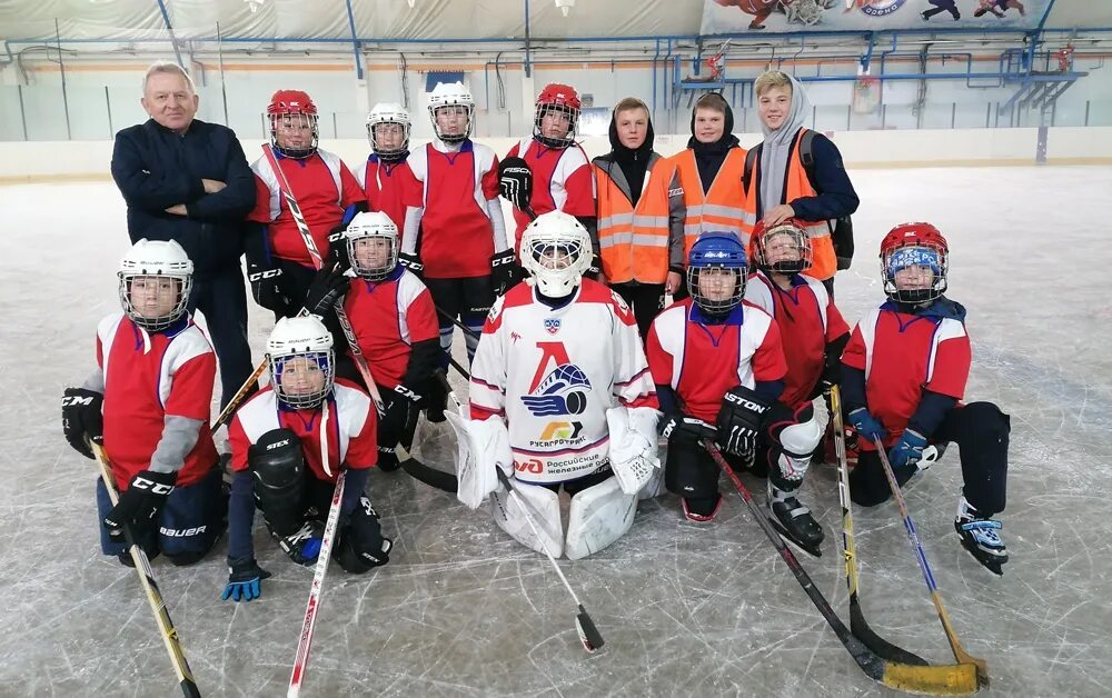 сокол ледовый дворец вологодская. ледовая арена вологда. ледовая арена вологда. ледовый дворец сокол. ледовый сокол вологодская область.