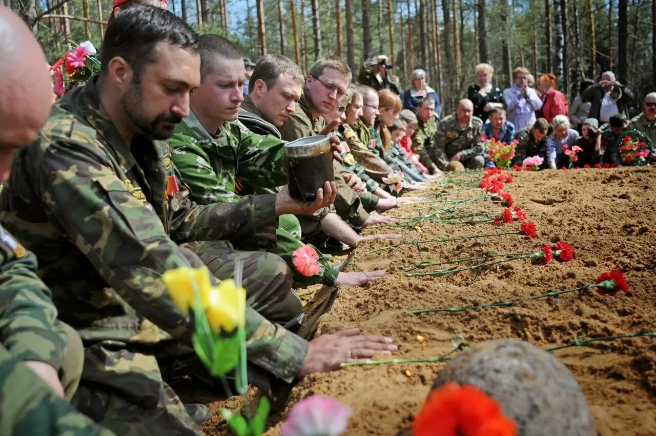 Ржев поисковый отряд 29 армии. Поисковые отряды россии. Форма поисковика. Поисковый отряд василеостровец спб. Поисковый отряд пионер ржев.