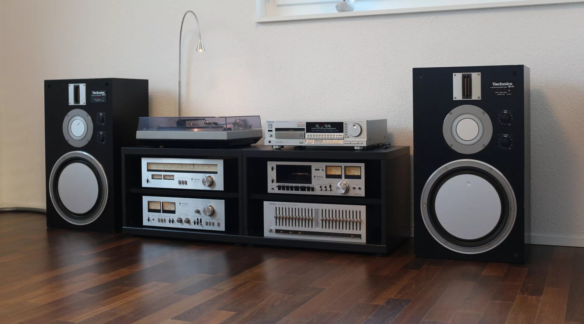 Винтажная аппаратура Hi-Fi Technics. Technics 80-х. Mini Hi-Fi Pioneer 2.1. Fisher Hi-Fi System 7000.