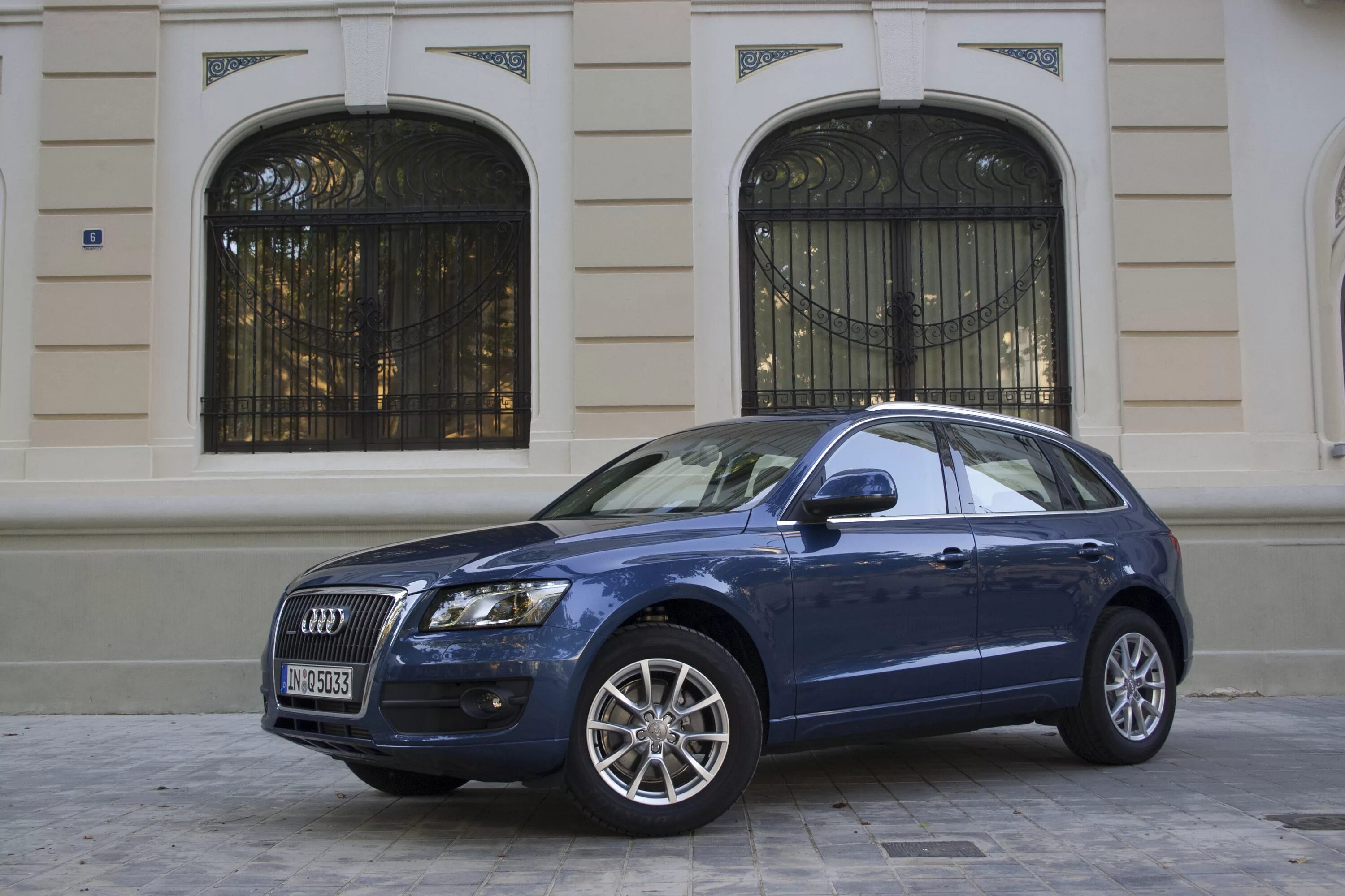 5 октября 2009. Audi q5 2009. Ауди q5 2009г. Ауди q 2009. "Audi" "q5" "2009" IH.