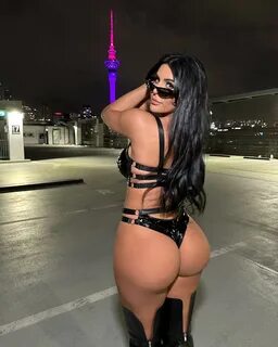 Foto de Lily Adrianne - 31 - ColorMusic 