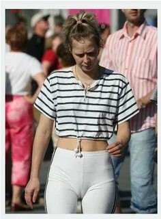 Camel toe public