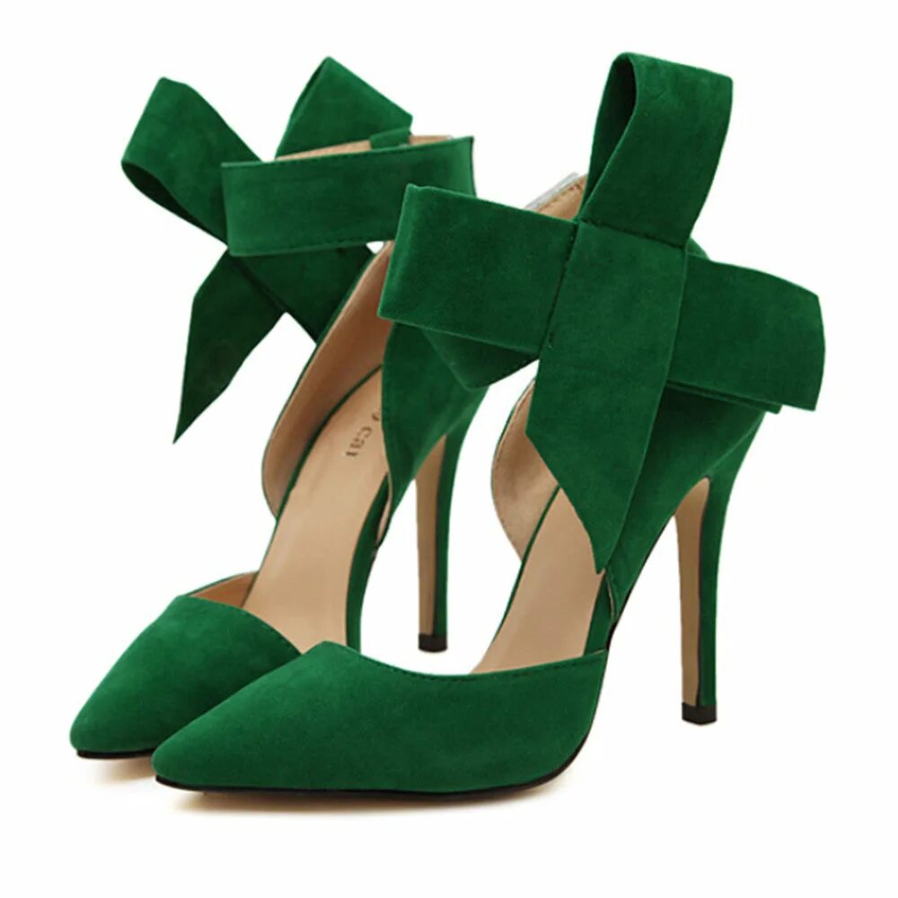 Обувь green. Туфли Бонита изумрудный. Зеленые туфли. Темно зеленые туфли. Зеленые босоножки на каблуке.