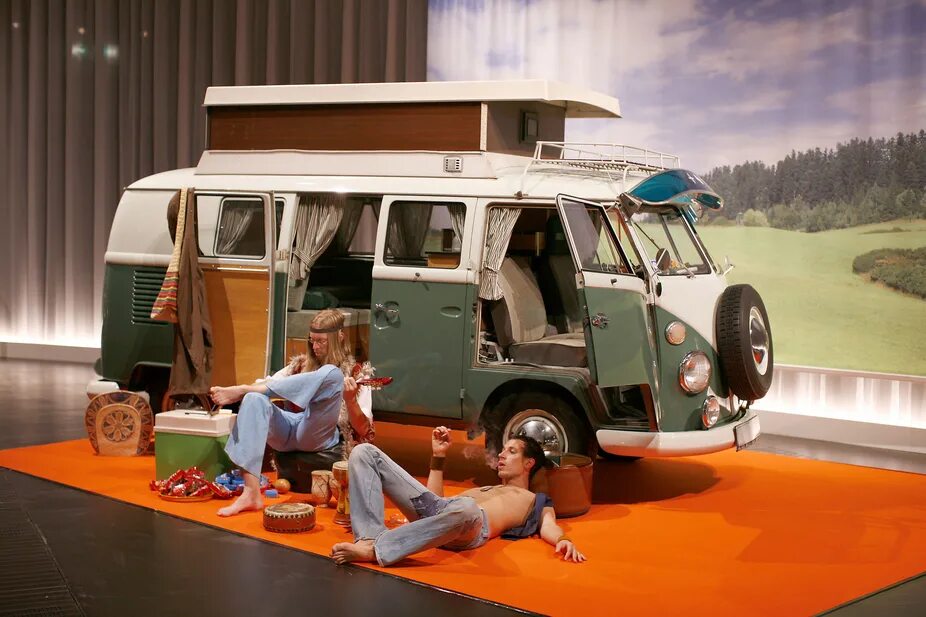 Volkswagen transporter t1 фургон. T 1 21 7. Volkswagen transporter t1 кемпер. Volkswagen t1 внутри. Volkswagen транспортер т1.