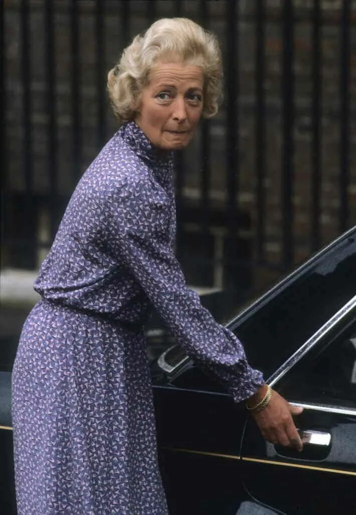 Фрэнсис кидд. Фрэнсис шанд кайдд. Родители дианы спенсер. Фрэнсис кидд. Фрэнсис рут шанд кидд.