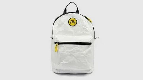 R 4 shop