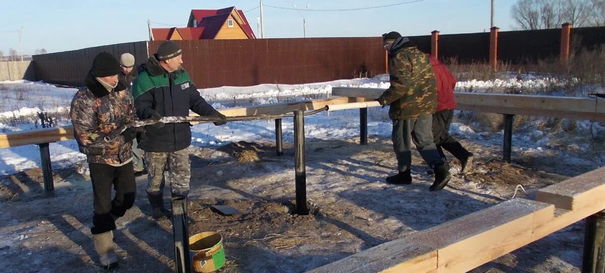 Свайно ригельный фундамент. Свайно забивной фундамент. Сел на сваи. Фундамент на винтовых сваях. Реконструкция фундамента.
