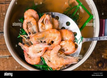 Как отварить креветки королевские неочищенные вкусно