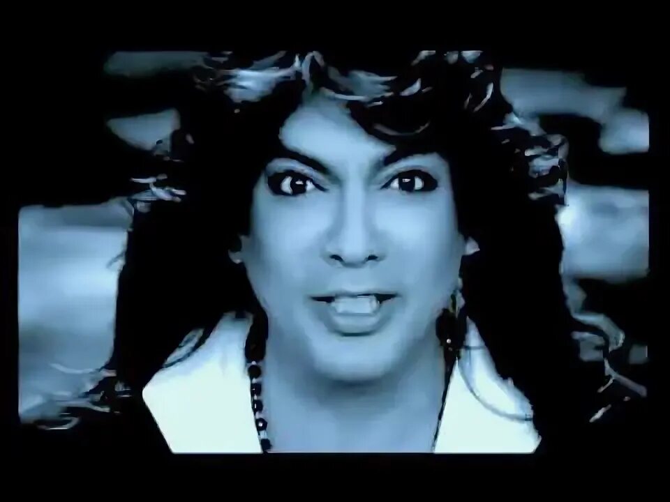 Киркоров дождь. Твоим плащом киркоров. Киркоров полетели сквозь окна. Киркоров полетели клип. Киркоров полетели сквозь окна.