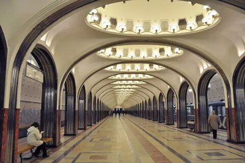 Метро белорусская маяковская