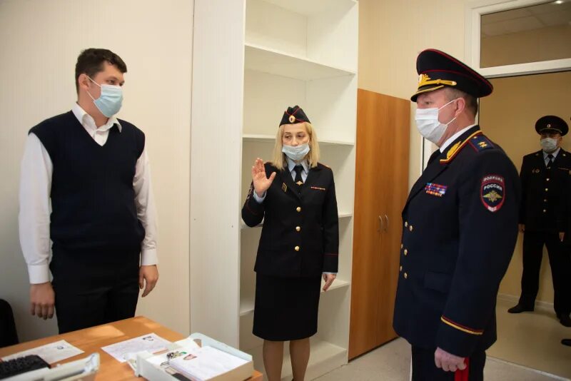 Урицкого отдел миграции. Урицкого, 58. Отдел миграции петрозаводск кирова 8. Отдел миграции березники. Отдел полиции миграций район щукино.