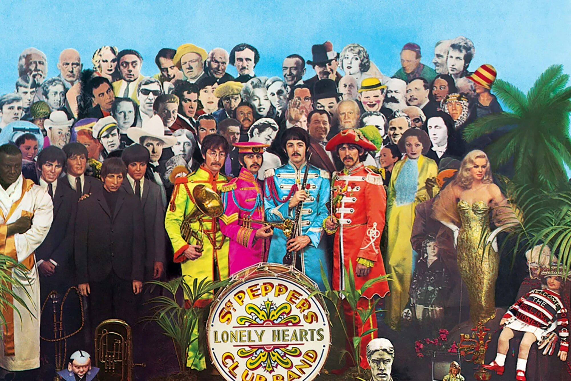 Beatles sgt pepper lonely. Обложка альбома Битлз клуб одиноких сердец сержанта Пеппера. The Beatles сержант Пеппер. Sgt Pepper's Lonely Hearts Club Band обложка. Альбом Битлз Sgt Pepper s Lonely Hearts Club.