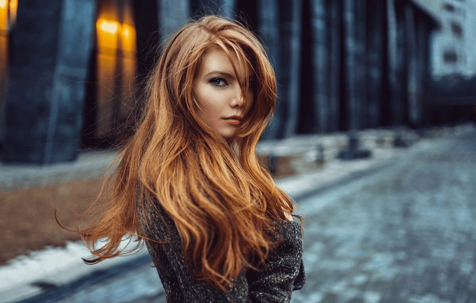 Redhead red. Меган Рыжуля.