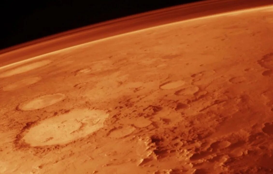 На марсе нет атмосферы. Кратер Галле Марс. Марс 2022 Планета. Поверхность Марса атмосфера. Снимок Марса.