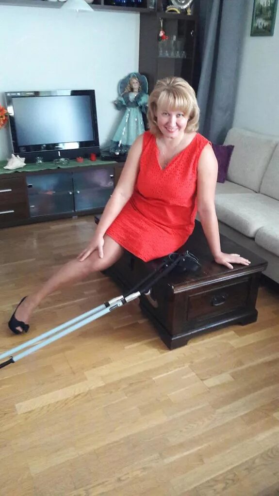 Джим девоти. Девушка инвалид. Жена без ноги. Ампути девоти. Ампути 2022.