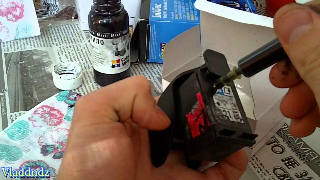 Как заправить краску. Hp 121 картридж заправка. hp 121 картридж заправка самостоятельно. заправка картриджа hp 121 черный. как заправить цветной картридж hp 121.