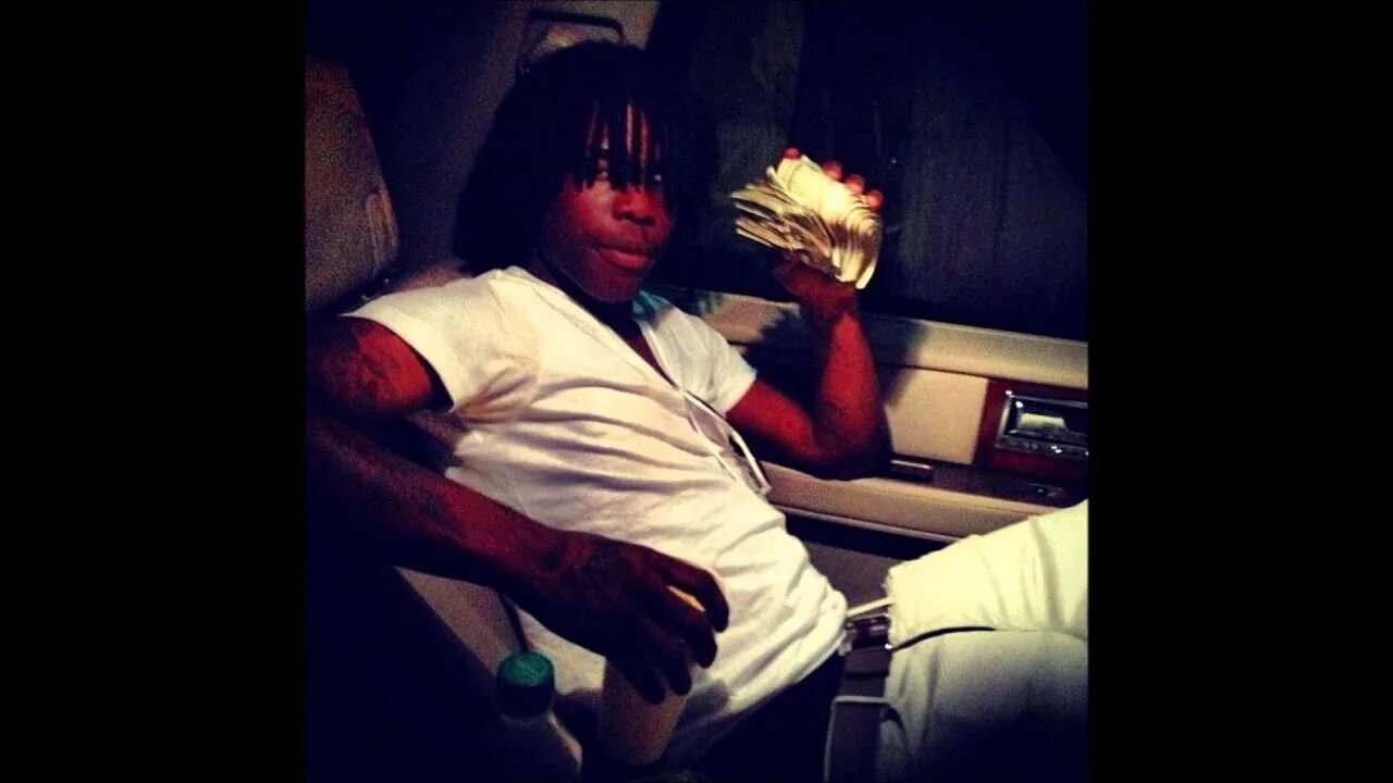 Chief keef dora. Чиф киф в полный рост. Шапка glo gang. Чиф киф в 16. Чиф киф в молодости.