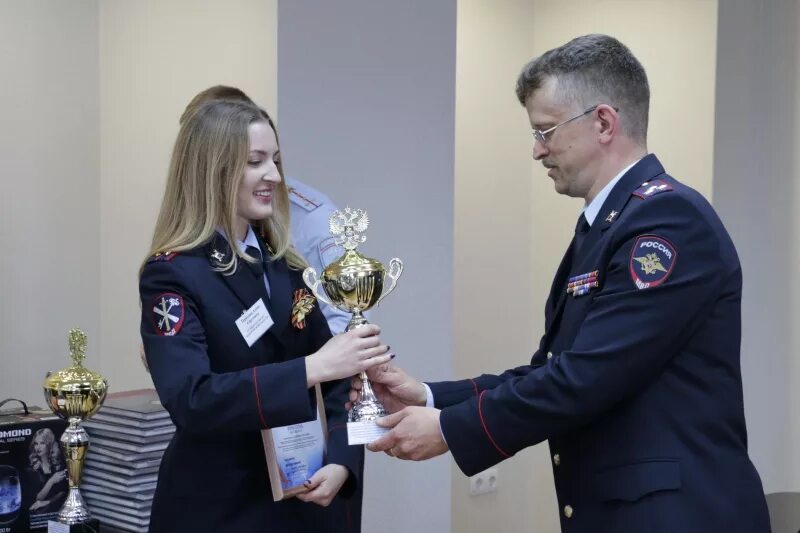 Гсу гу мвд россии по москве. Главное следственное управление гу мвд рф по г москве гсу гу мвд. Гу мвд москва здание. Гсу нижегородской области. Управление мвд петровка 38.