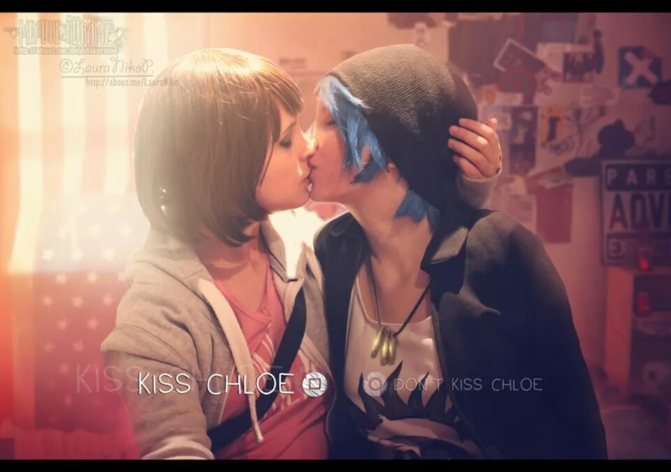 Kiss my a фф. Хлоя и Макс поцелуй. Life is Strange поцелуй. Life is Strange Max and Chloe.