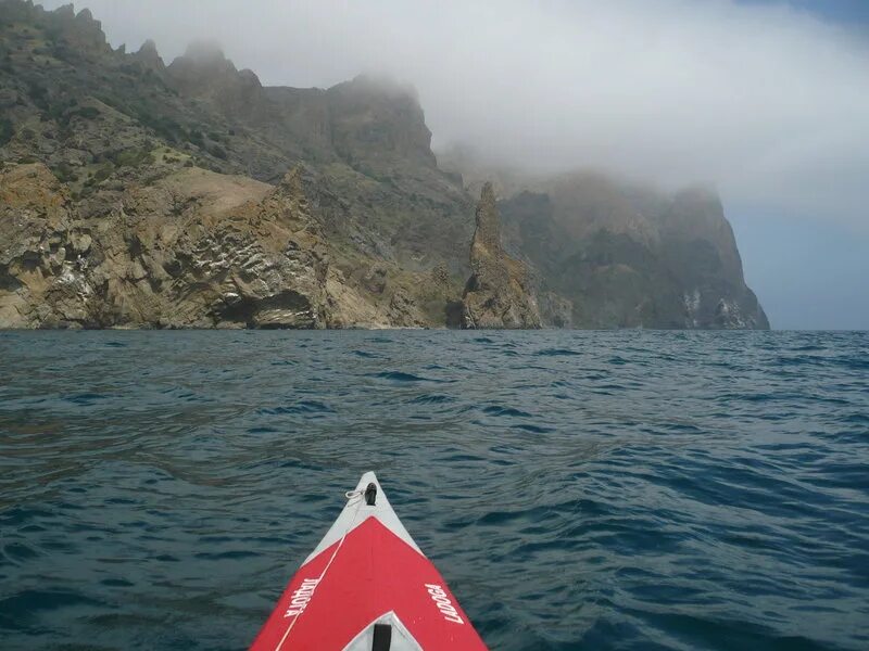 карадагский морской змей. карадагский змей 2024. карадагский змей легенда. карадагский змей 2024. карадагский дракон в черном море.