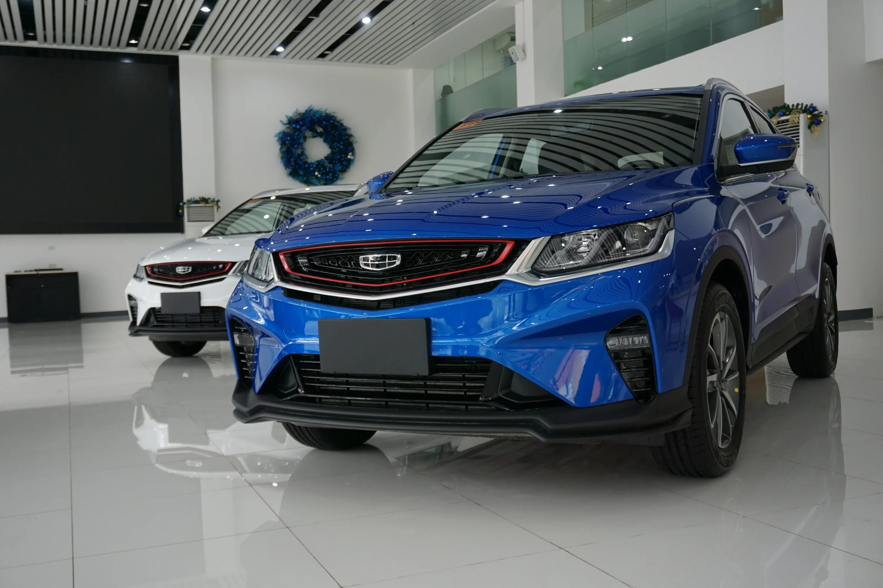 Джили колрей купить. Geely Coolray. Geely Coolray 2021 комплектации. Geely Coolray 2020 Sport. Geely Coolray 2020 синий.