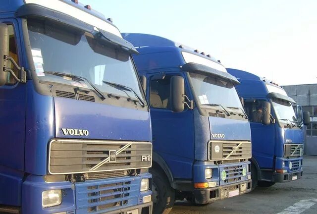 Volvo fh12 380. Вольво fh12 380. Volvo fh12 380 1999. Вольво fh12 1998 380.