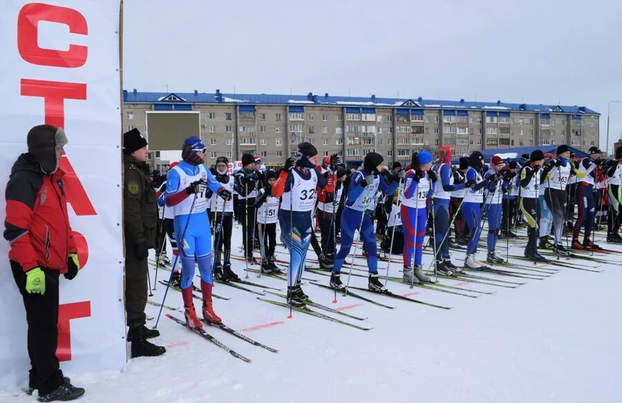 тобольск лыжная гонка. лыжная база краснояр омутинский район. лыжные гонки тобольск. каток тобол тобольск стадион. спартакиада учащихся лыжные гонки тобольск.