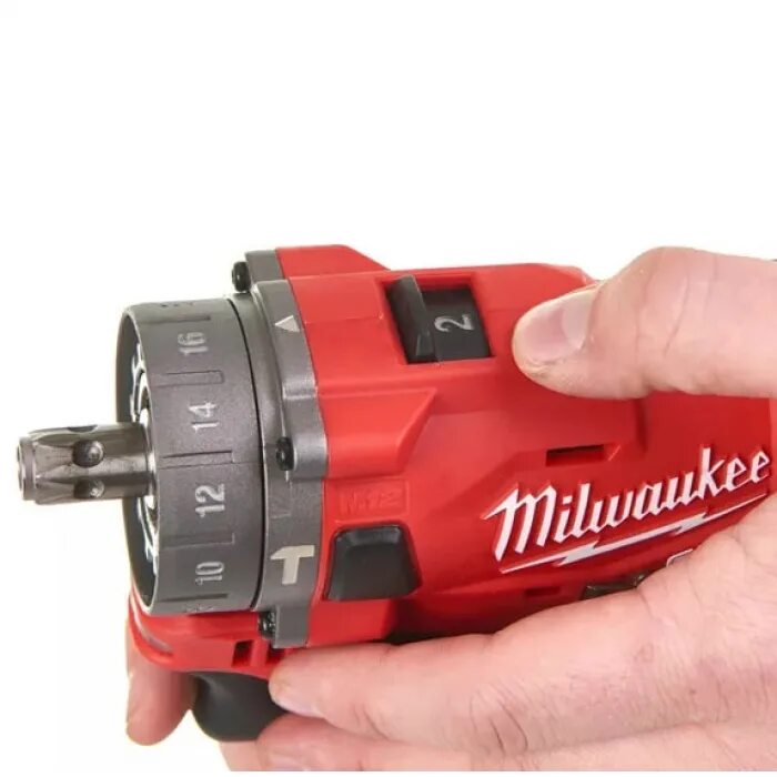 M12 fpdxkit. Milwaukee m12 fpdxkit-202x. milwaukee m12 fuel fpdxkit-202x. шуруповерт милуоки со съемным патроном. шуруповерт milwaukee fuel.