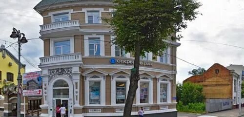 КУРСК. Ул. Ленина 97 (слева) и 95. Эти два дореволюционных особняка, были надстр