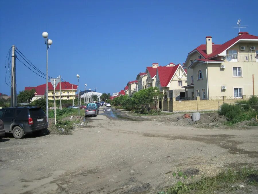 Поселок веселый ленинградская область. Посёлок весёлое крым фото. Поселок веселое. Село веселое адлерский район краснодарского края. Веселое крым.