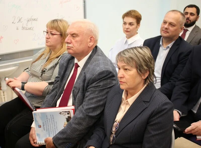 Владимир николаевич шарыпов. Шарыпов иваново. Глава города иваново официальный сайт. Шарыпов владимир иваново дочь. Руководители города иваново.